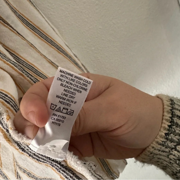 Linen Pinstripe Open Front Blazer Size Medium Style 114336 Casual Maurice’s - Picture 10 of 14